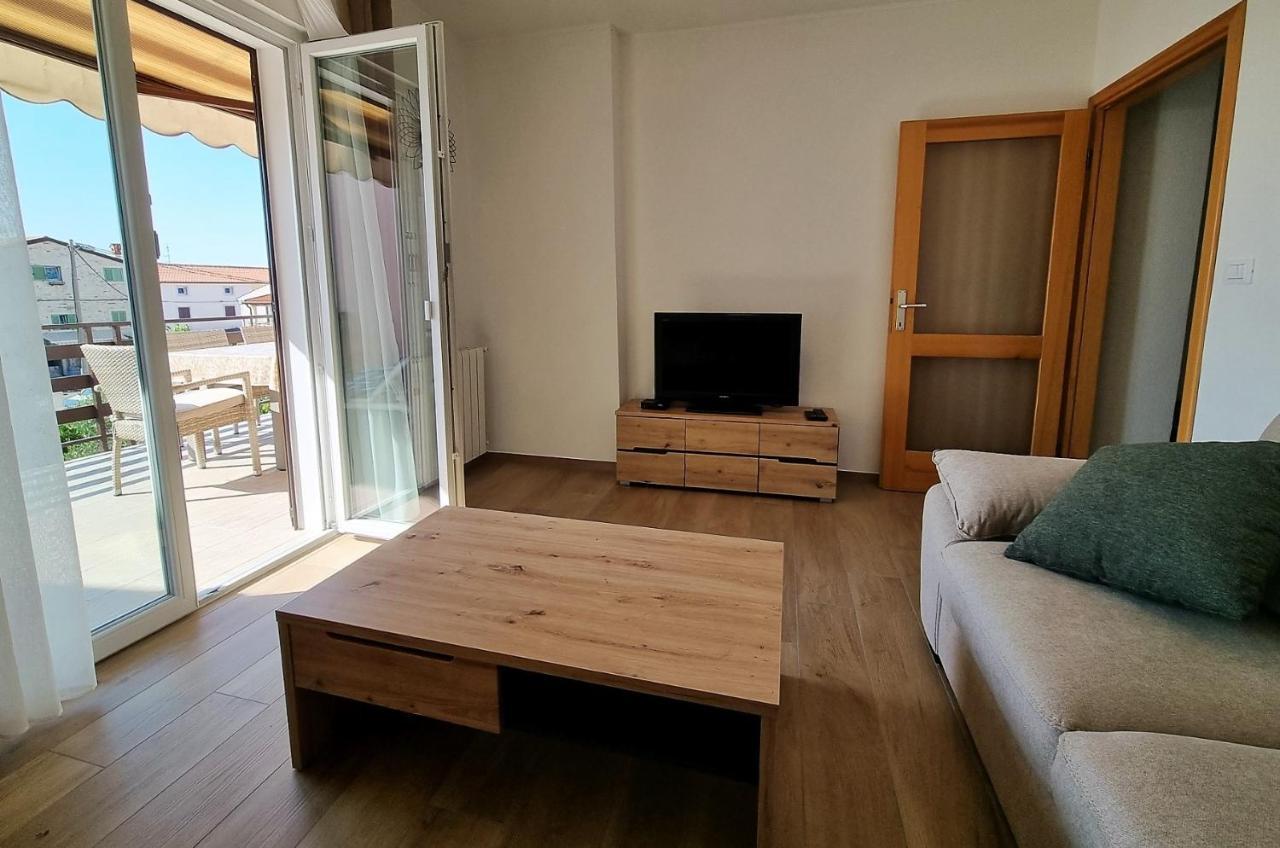 Apartments Valentina Umag Eksteriør bilde